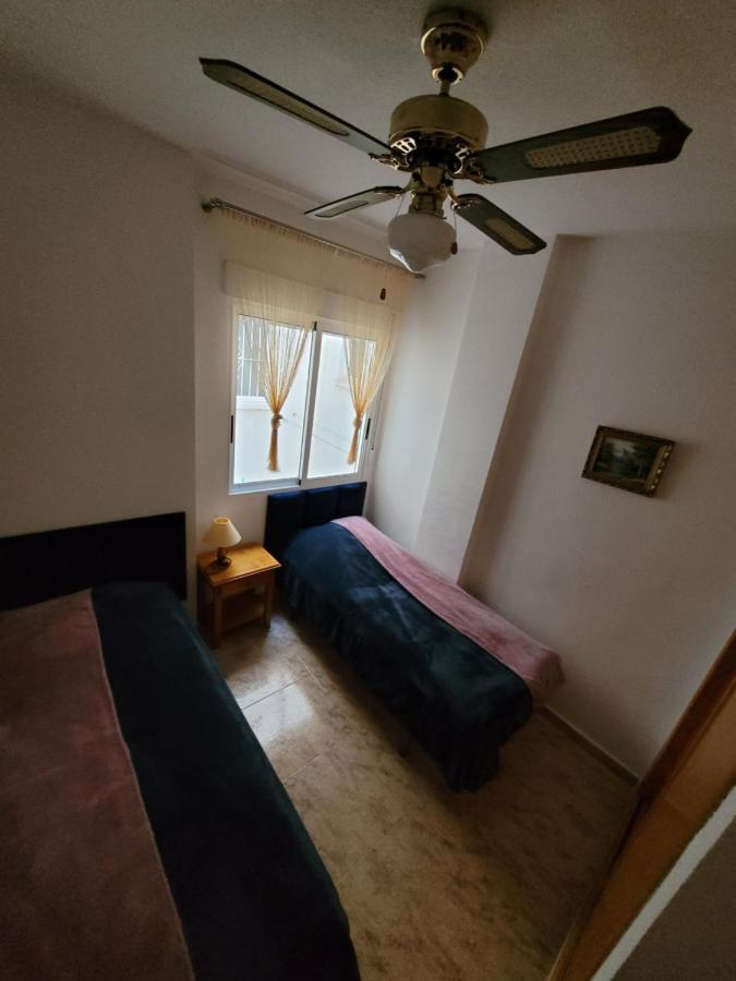 Apartament Dudek Torrevieja Eksteriør bilde