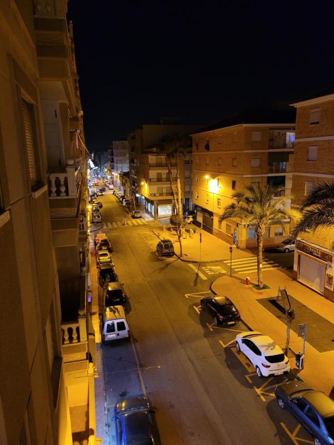 Apartament Dudek Torrevieja Eksteriør bilde